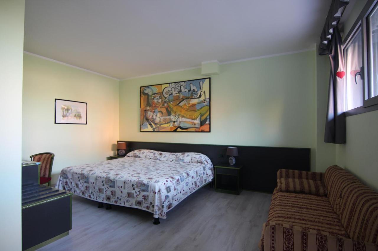 Green Hotel Poviglio  Extérieur photo