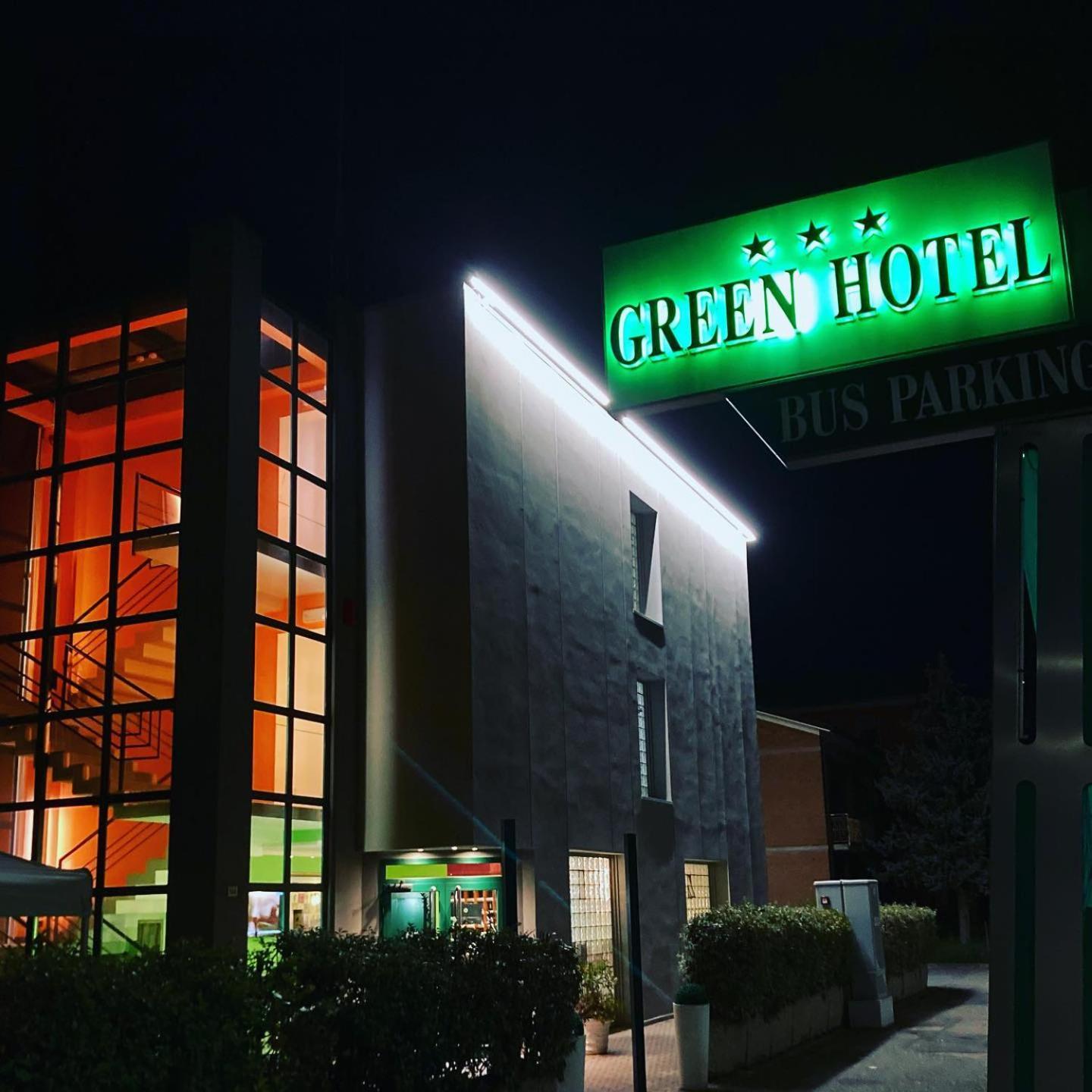 Green Hotel Poviglio  Extérieur photo