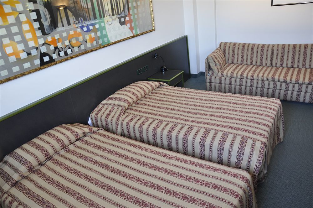 Green Hotel Poviglio  Extérieur photo