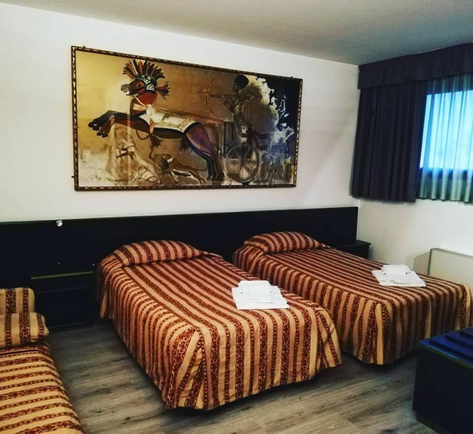 Green Hotel Poviglio  Extérieur photo